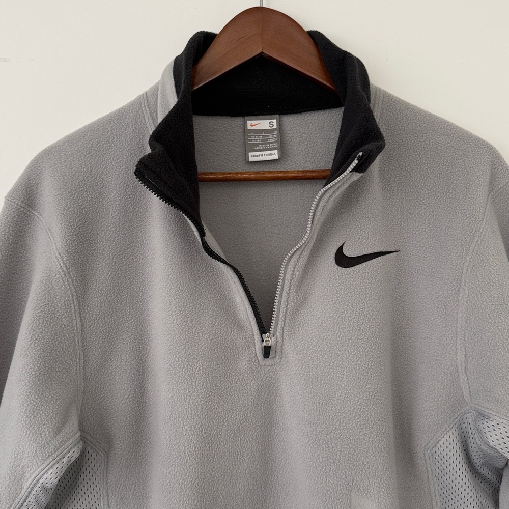 NikeFit Men's Performance Gray Quarter-Zip Jacket LIKE NEW